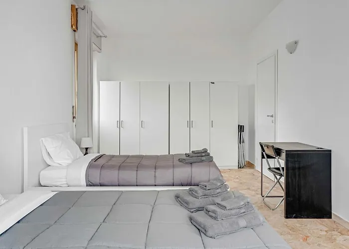 Cav9 - Large Apartment With Panoramic View -